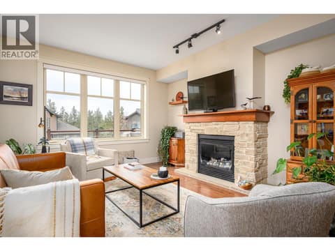 Photo 8 of 333 Longspoon Drive Unit# 34, Predator Ridge, Vernon