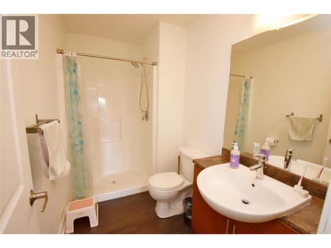 Primary 3pc  ensuite at 4205 27 Street Unit# 102, City of Vernon