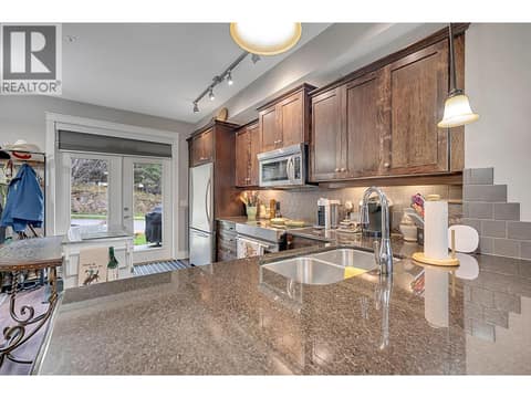 Photo 16 of 333 Longspoon Drive Unit# 33, Predator Ridge, Vernon