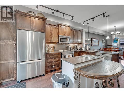 Photo 17 of 333 Longspoon Drive Unit# 33, Predator Ridge, Vernon