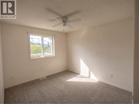 MH Basement - Bedroom at 327 97A Highway, Armstrong/ Spall., Spallumcheen