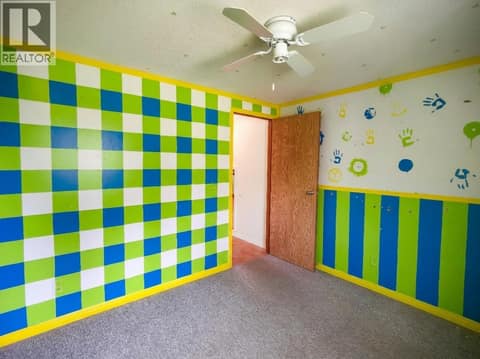 MH Main Level - Bedroom at 327 97A Highway, Armstrong/ Spall., Spallumcheen
