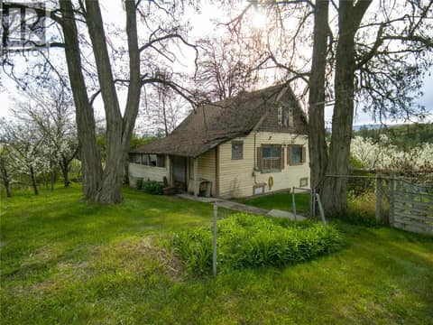 Old uninhabitable 1960 House had fire inside it at 327 97A Highway, Armstrong/ Spall., Spallumcheen