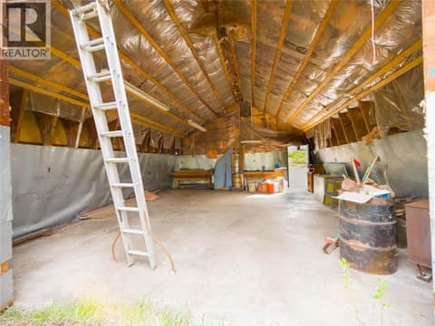 Shop at 327 97A Highway, Armstrong/ Spall., Spallumcheen