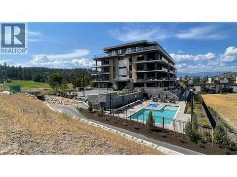 Photo 4 of 75 Predator Ridge Drive Unit# 107, Predator Ridge, Vernon