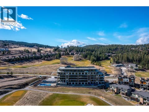 Photo 52 of 75 Predator Ridge Drive Unit# 107, Predator Ridge, Vernon