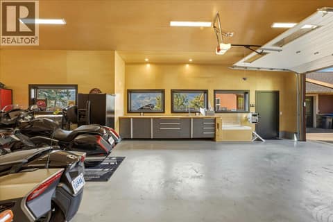 Hot & cold water taps & dog wash station at 2328 Arthur Court, McKinley Landing, Kelowna