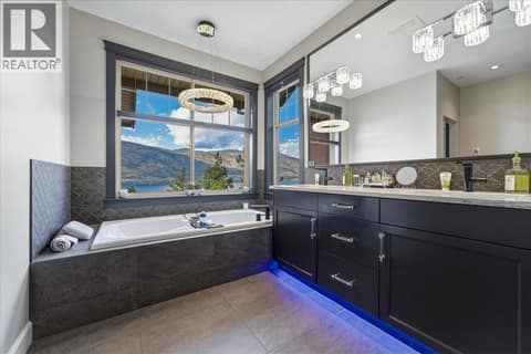 Master Ensuite at 2328 Arthur Court, McKinley Landing, Kelowna