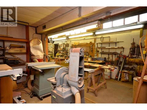 Photo 30 of 8525 Silver Star Road, North BX, Vernon