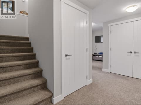 Photo 32 of 2070 Lawrence Avenue, Columbia/Duncan, Penticton