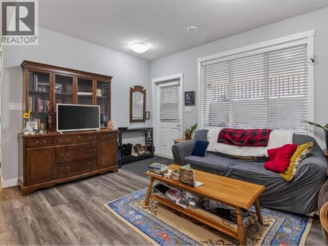 Photo 43 of 2070 Lawrence Avenue, Columbia/Duncan, Penticton