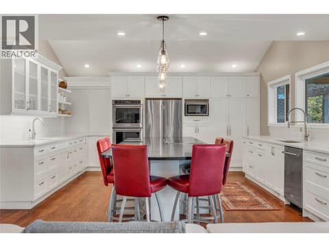 Photo 13 of 163 Westview Drive, Wiltse/Valleyview, Penticton