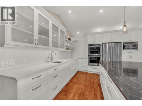 Photo 19 of 163 Westview Drive, Wiltse/Valleyview, Penticton