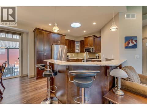 Photo 10 of 270 Grouse Avenue, Okanagan North, Vernon