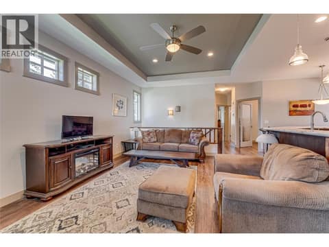 Photo 8 of 270 Grouse Avenue, Okanagan North, Vernon
