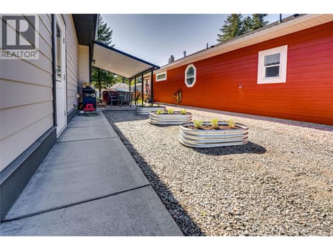 Side yard at 270 Grouse Avenue, Okanagan North, Vernon