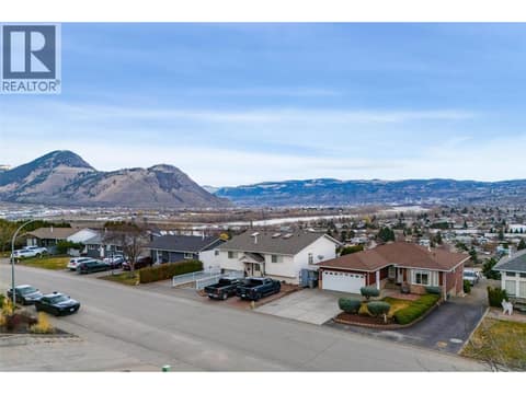 Photo 8 of 1748 North River Drive, Batchelor Heights, Kamloops