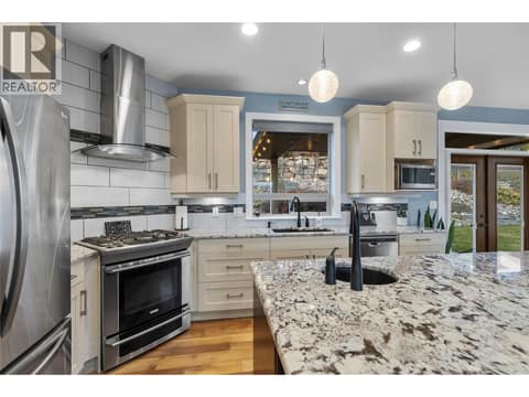 Photo 23 of 529 Whitecourt Place, Foothills, Vernon