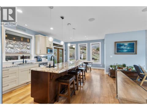 Big Island at 529 Whitecourt Place, Foothills, Vernon