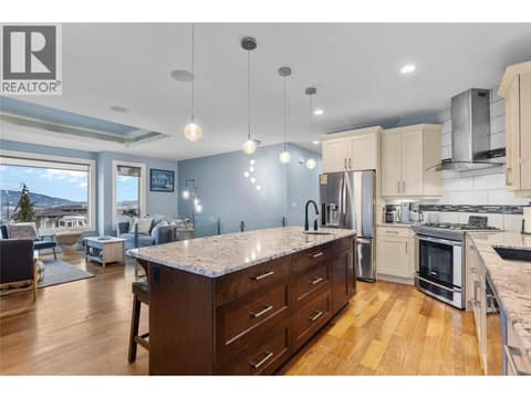 Granite countertops at 529 Whitecourt Place, Foothills, Vernon