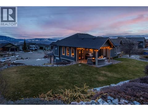 Home with side yard at 529 Whitecourt Place, Foothills, Vernon