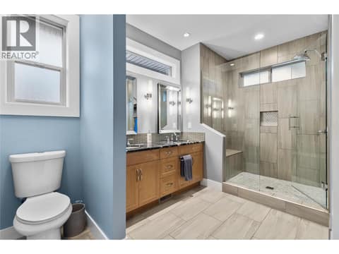 Primary bath at 529 Whitecourt Place, Foothills, Vernon
