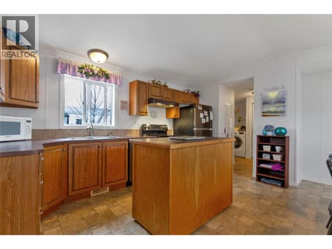 Photo 7 of 9510 97N Highway Unit# 107, Swan Lake West, Vernon