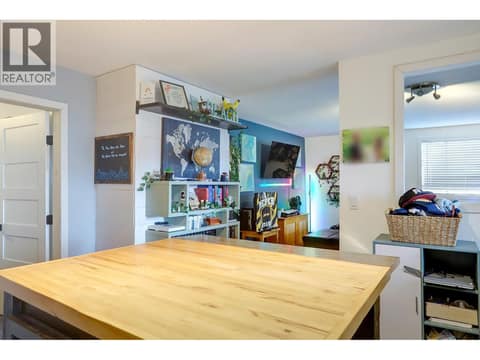 Photo 8 of 1703 33 Street, Mission Hill, Vernon