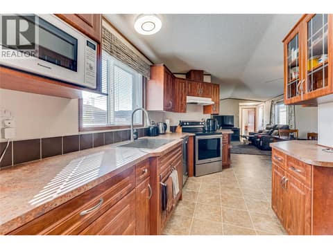Photo 5 of 12560 Westside Road Unit# 91, Swan Lake West, Vernon