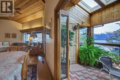 Breakfast sunroom at 2376 Ruault Road, Invermere Rural
