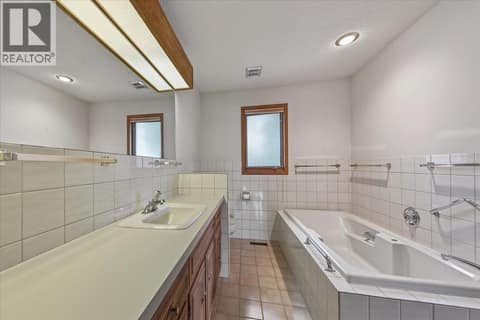Ensuite bathroom at 2376 Ruault Road, Invermere Rural