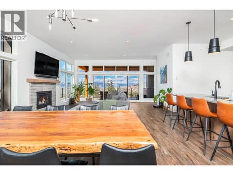 Photo 14 of 5720 Hartnell Road Unit# 5, North BX, Vernon