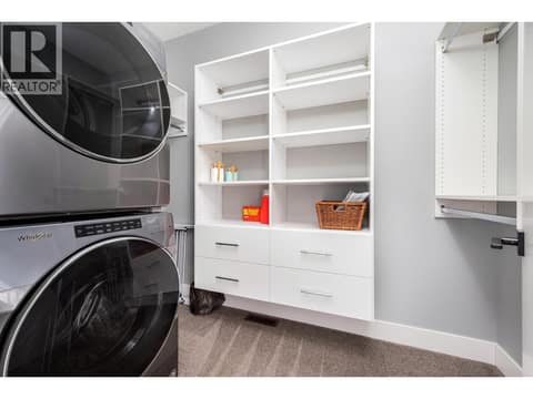 Photo 31 of 5720 Hartnell Road Unit# 5, North BX, Vernon
