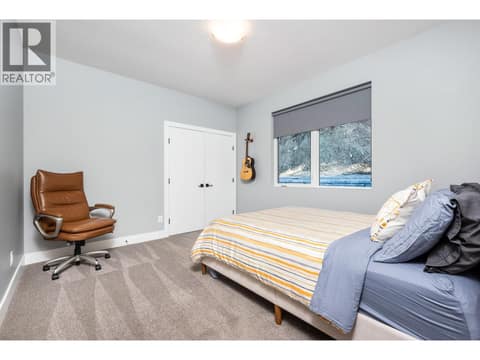 Photo 33 of 5720 Hartnell Road Unit# 5, North BX, Vernon
