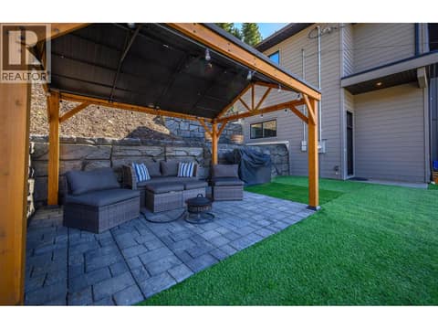 Photo 44 of 5720 Hartnell Road Unit# 5, North BX, Vernon