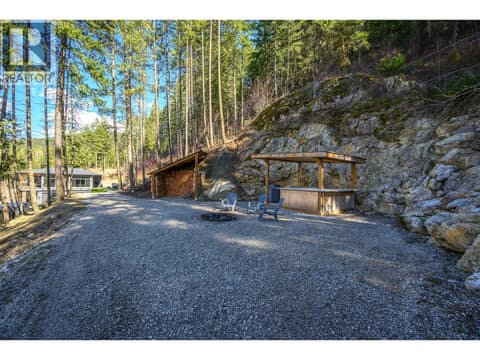 Photo 49 of 5720 Hartnell Road Unit# 5, North BX, Vernon