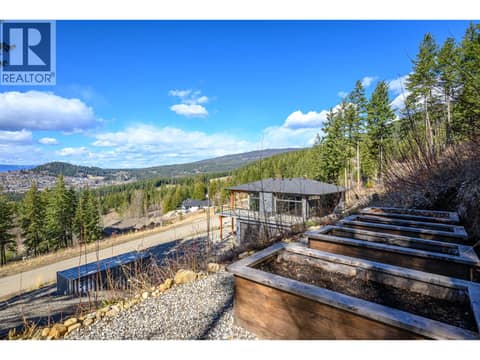 Photo 53 of 5720 Hartnell Road Unit# 5, North BX, Vernon