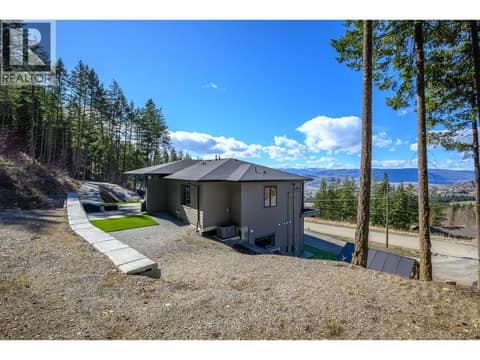 Photo 56 of 5720 Hartnell Road Unit# 5, North BX, Vernon