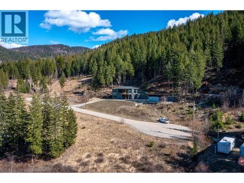 Photo 67 of 5720 Hartnell Road Unit# 5, North BX, Vernon