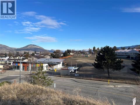 Photo 8 of 604 Balsam Avenue, Wiltse/Valleyview, Penticton