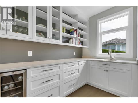 Photo 19 of 7091 Jasper Drive, Bella Vista, Vernon