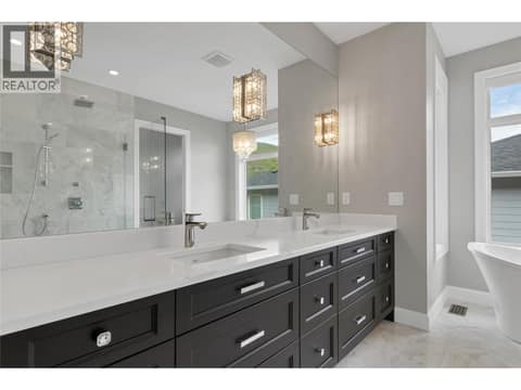Photo 31 of 7091 Jasper Drive, Bella Vista, Vernon