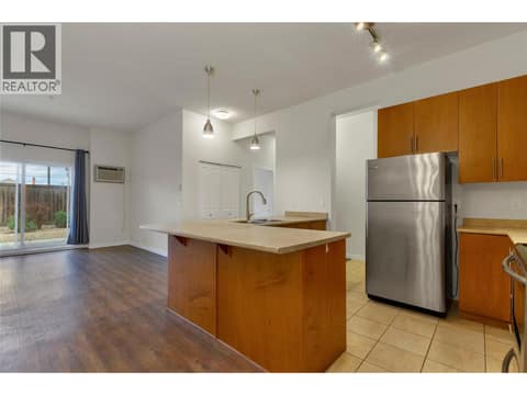 Photo 8 of 4205 27 Street Unit# 103, Harwood, Vernon