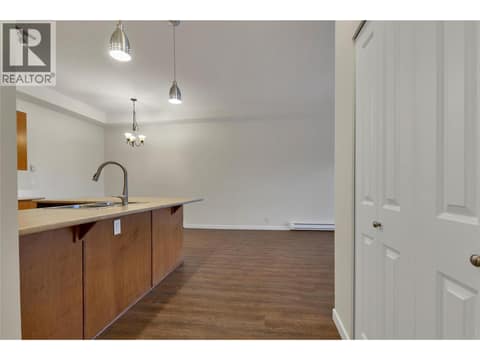Photo 9 of 4205 27 Street Unit# 103, Harwood, Vernon