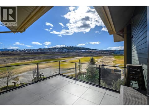 Photo 12 of 101 Village Centre Court Unit# 432, Predator Ridge, Vernon