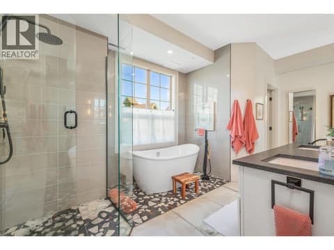 Photo 23 of 101 Village Centre Court Unit# 432, Predator Ridge, Vernon