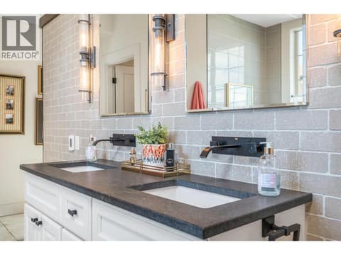 Photo 24 of 101 Village Centre Court Unit# 432, Predator Ridge, Vernon