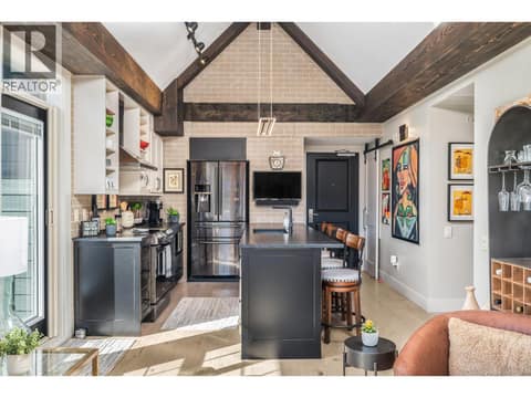 Photo 5 of 101 Village Centre Court Unit# 432, Predator Ridge, Vernon