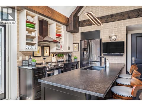 Photo 6 of 101 Village Centre Court Unit# 432, Predator Ridge, Vernon