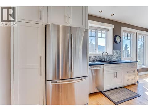 Photo 13 of 6054 Lynx Drive, North BX, Vernon